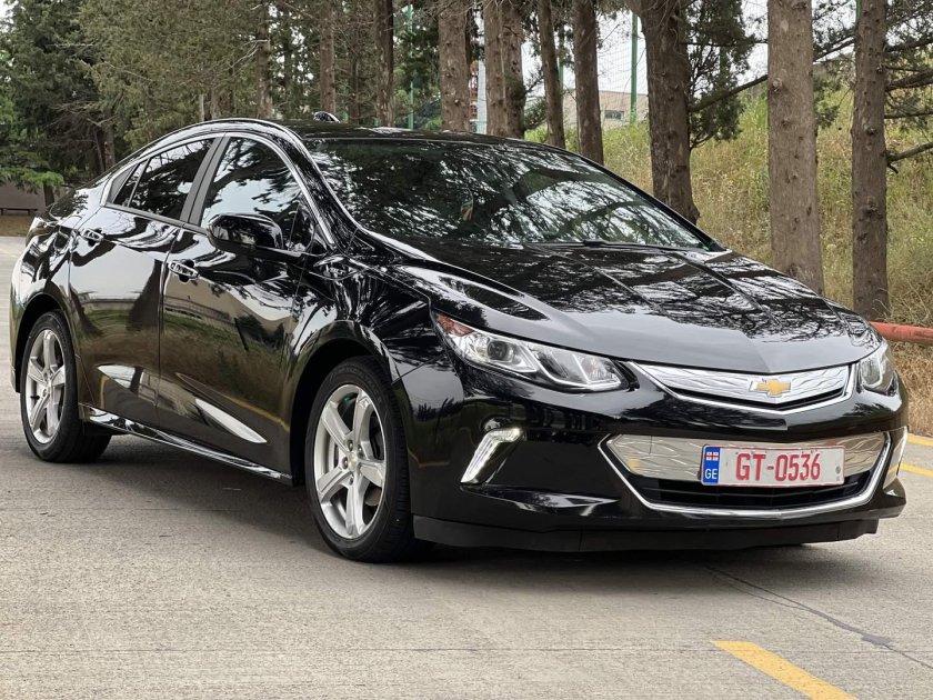 Chevrolet volt 2018