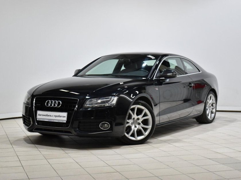 Audi TT Coupe 8s