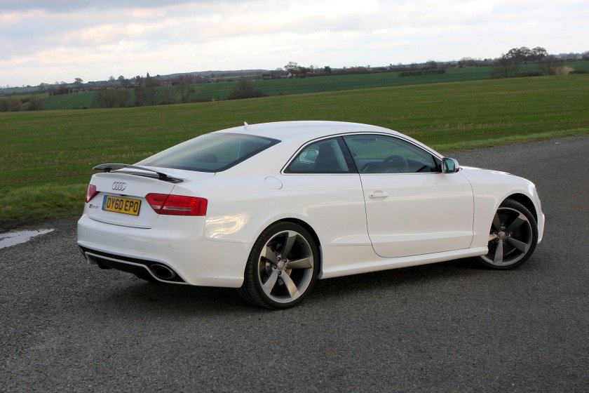 Audi rs5 2010