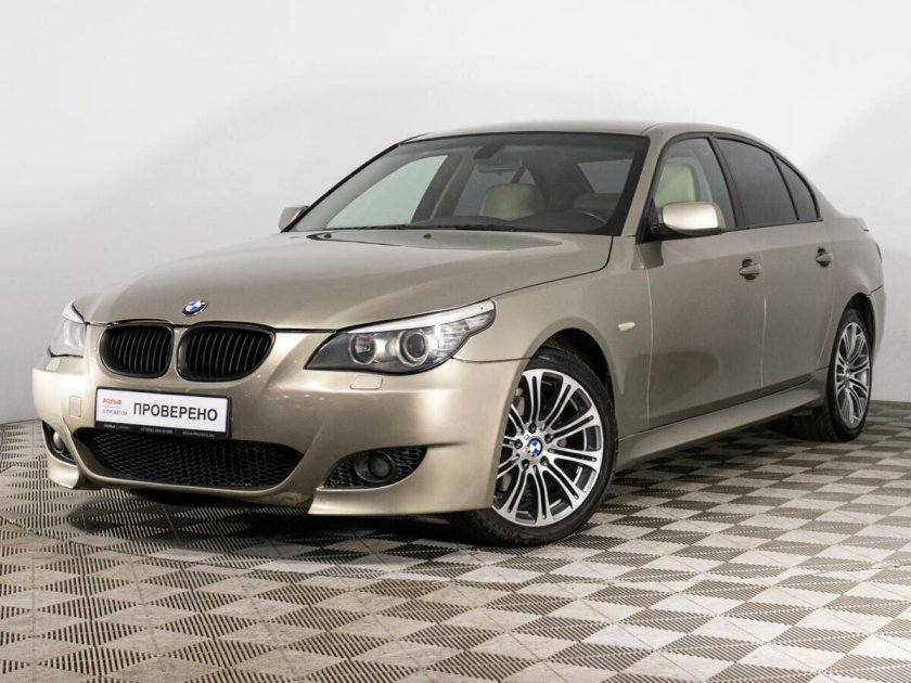 BMW 320i 2010