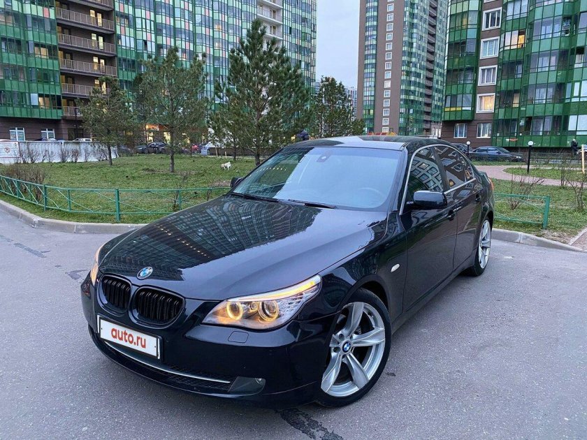 БМВ 525 седан