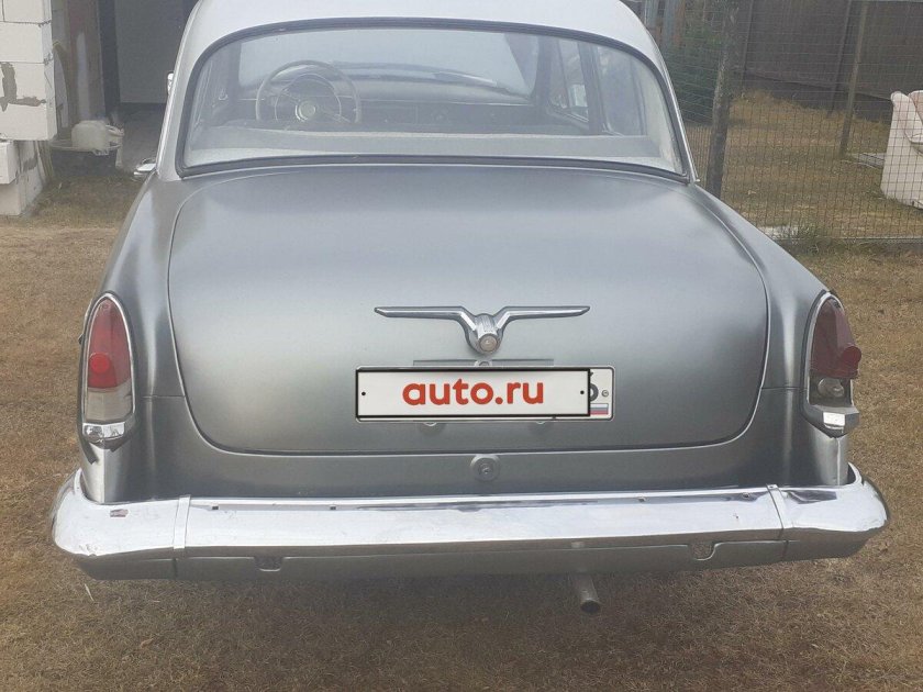 Машина газ 21