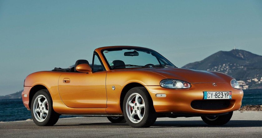Mazda MX-5 2000