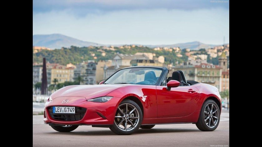 Mazda MX-5 Roadster