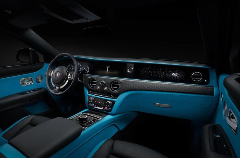 Rolls Royce Ghost Black badge 2022