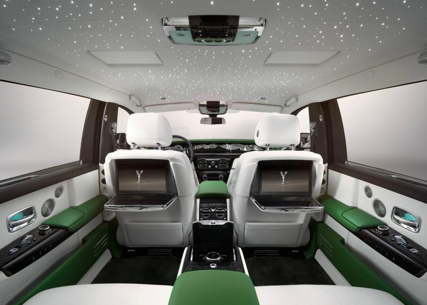 Rolls Royce Phantom 2023