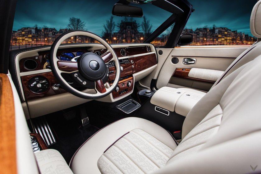 Rolls Royce Phantom Coupe салон
