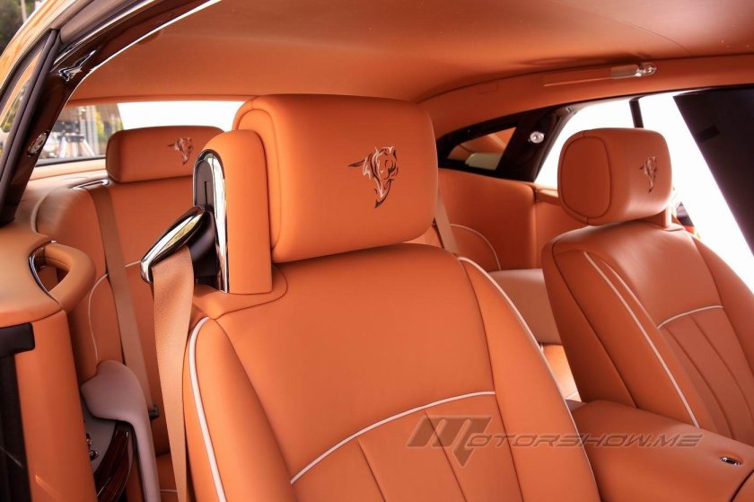 Роллс Ройс с оранжевым салоном