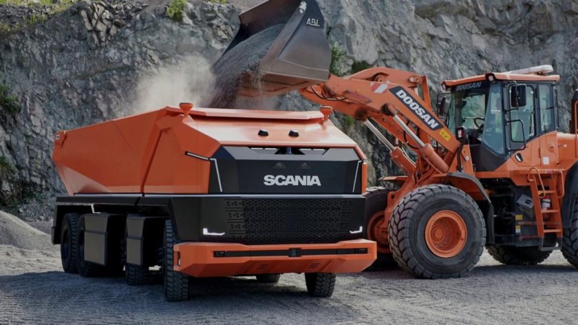 Беспилотный самосвал Скания