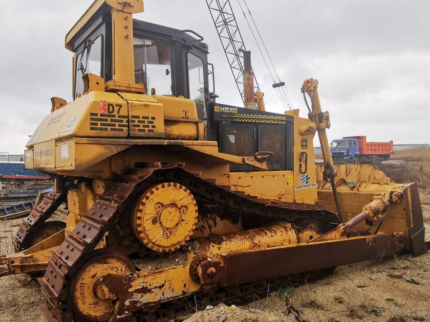 Бульдозер Shehwa sd7