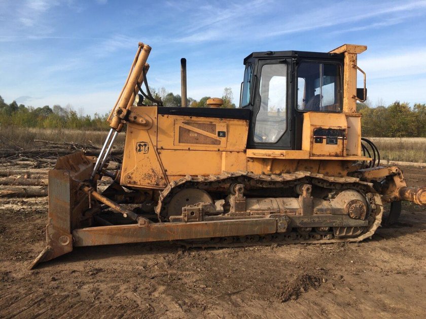 Бульдозер Шева 165