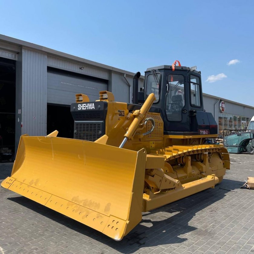 Бульдозер shantui sd 22