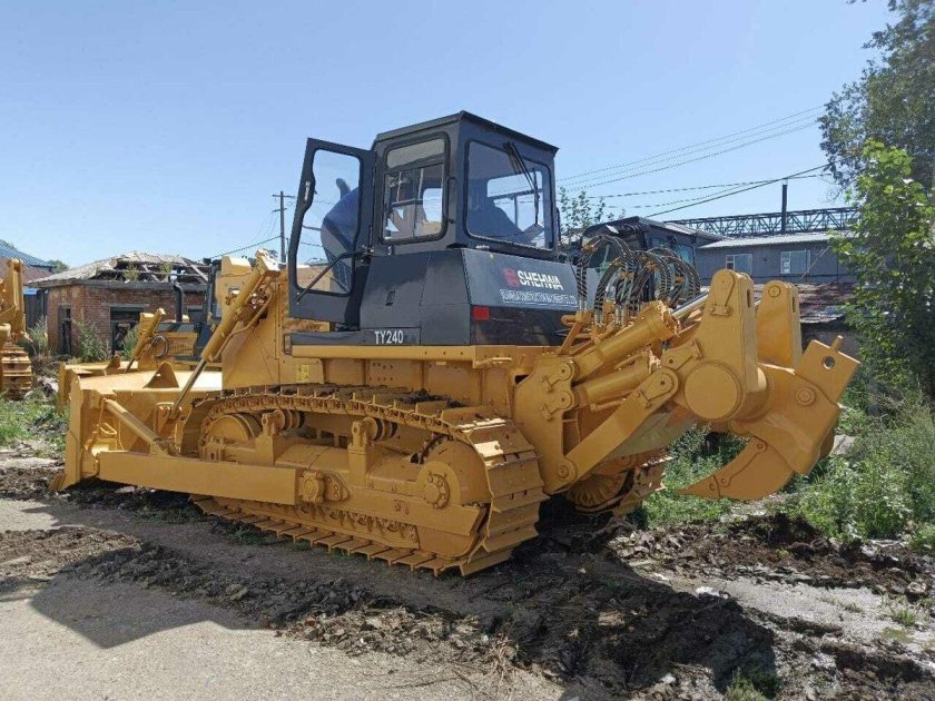 Бульдозер гусеничный shantui sd16