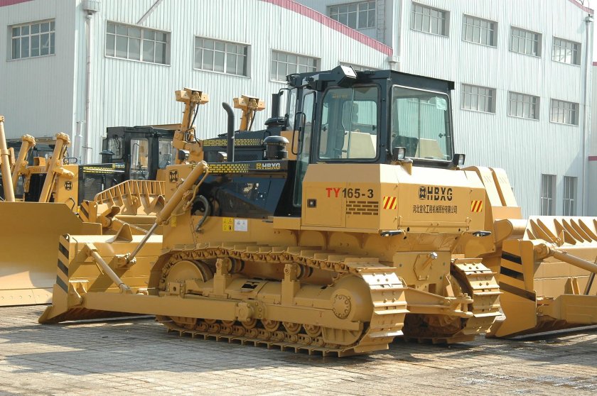 Бульдозер Shehwa ty160-3