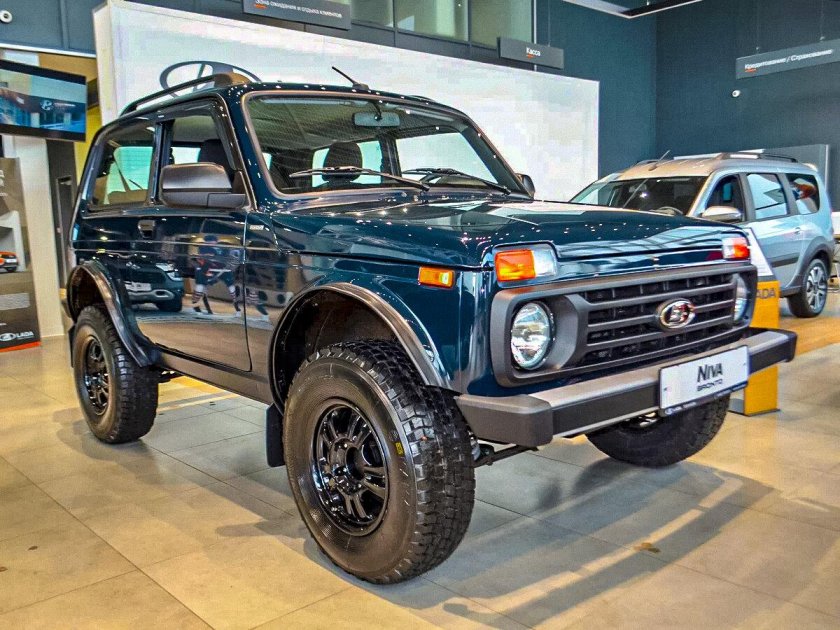 Нива Бронто 2023