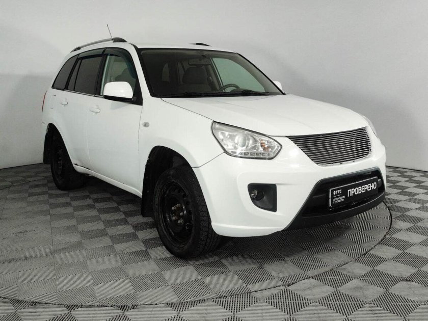 Машина chery tiggo