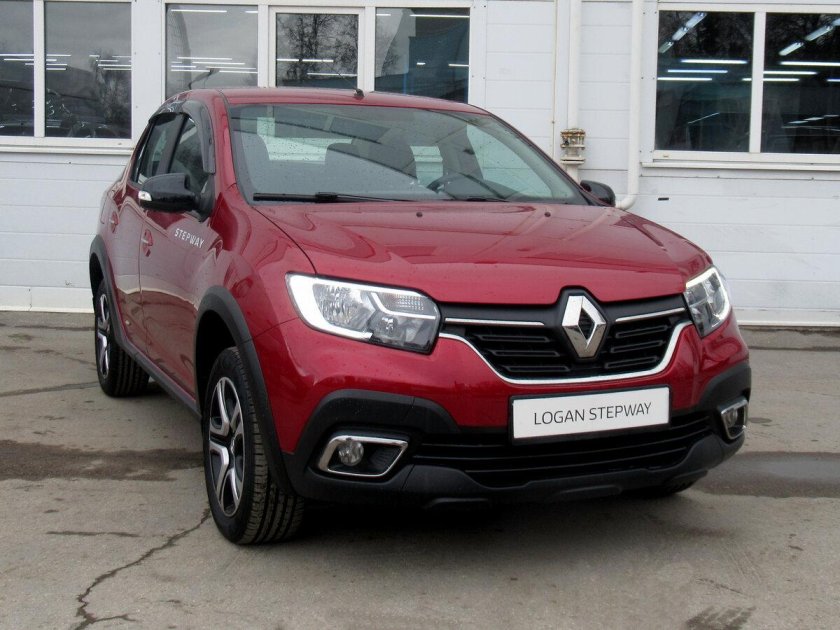 Логан степвей 2019