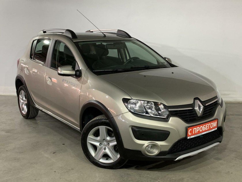 Сандеро степвей 2018