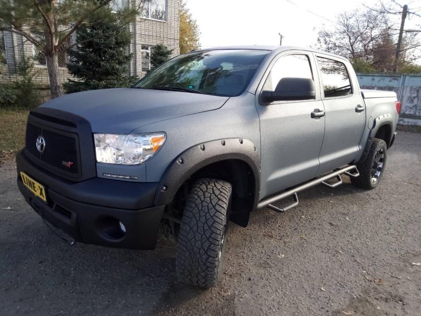 Тойота тундра лайн Икс