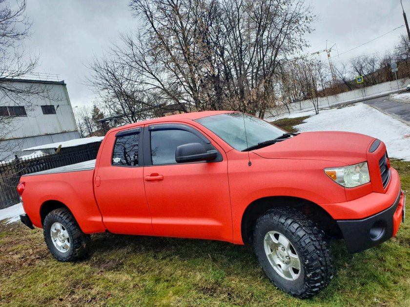 Тойота тундра Раптор
