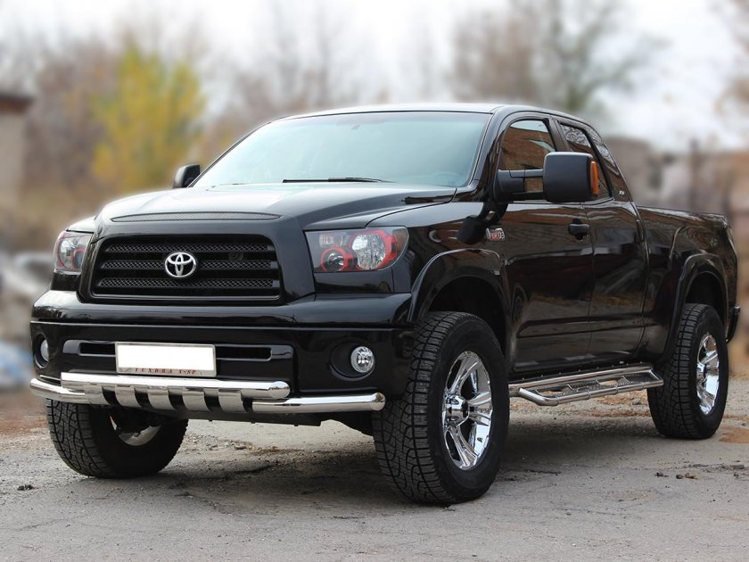 Тойота тундра 2007