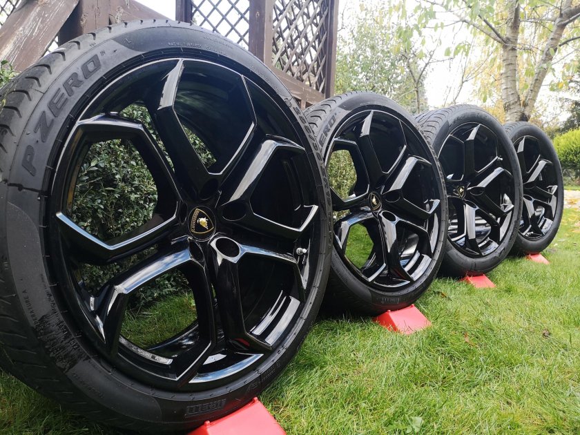 Диски Lambo 17r