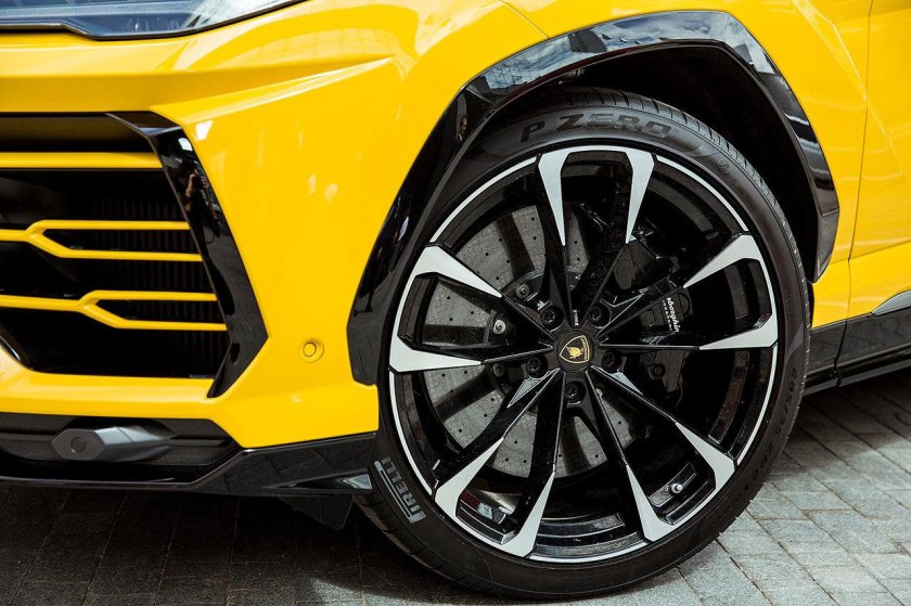 Lamborghini Urus диски