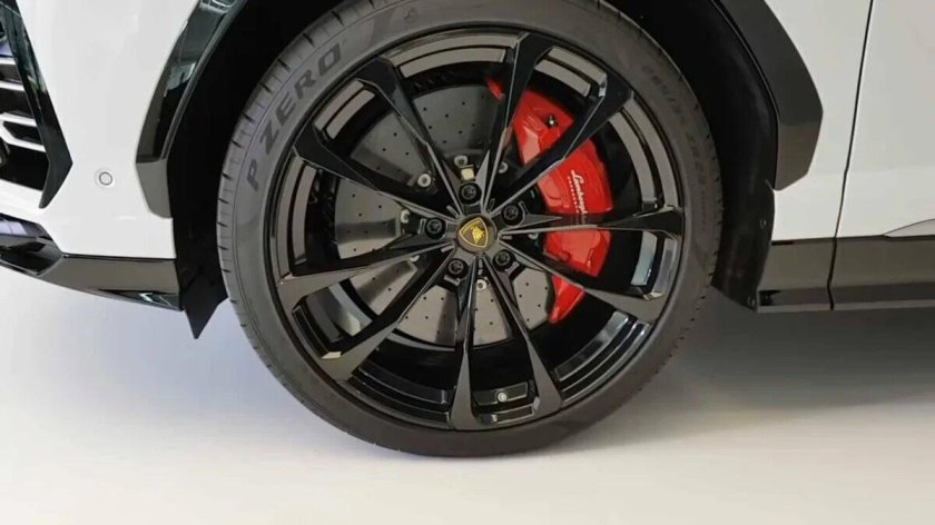 Lamborghini Urus тормозные диски