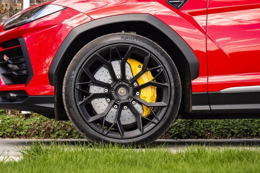 Lamborghini Urus колеса