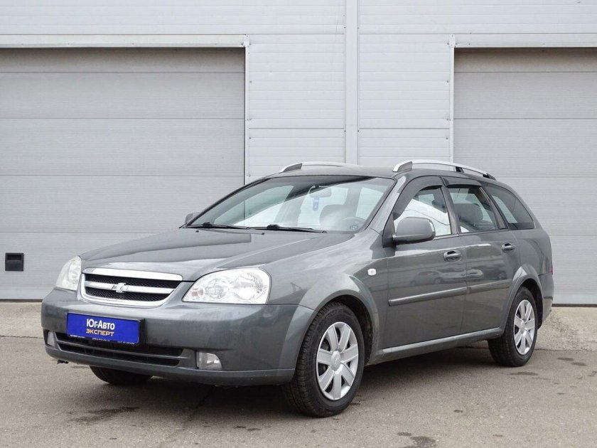 Лачетти универсал серый