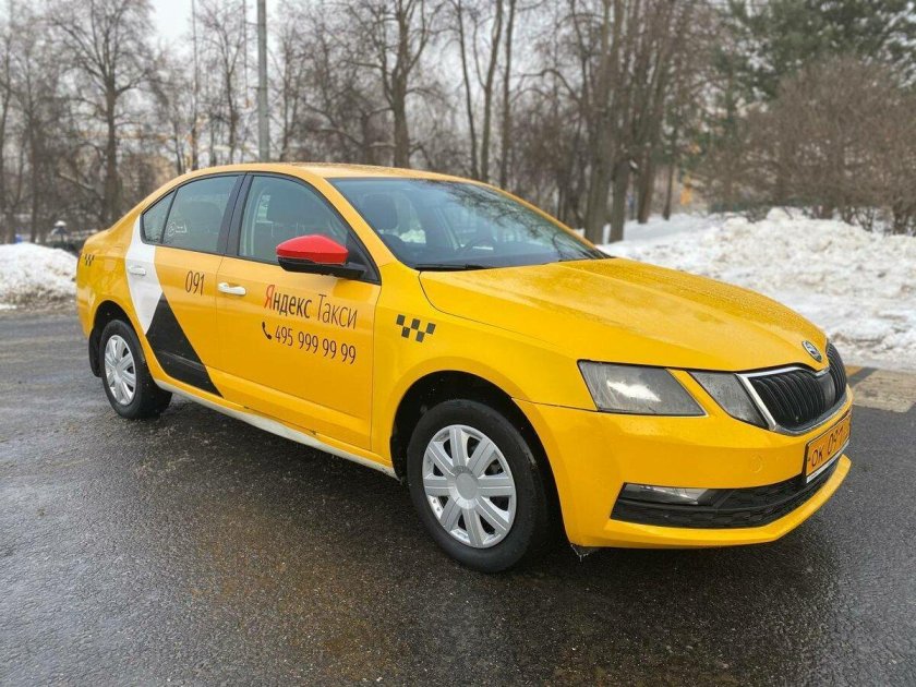 Такси Skoda Rapid