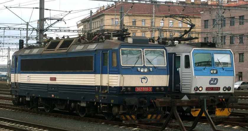 Электровоз e499.2