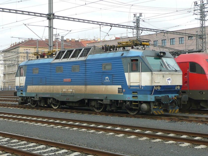 Электровоз Skoda e499