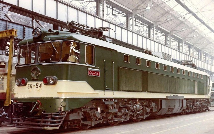 Китайские электровозы