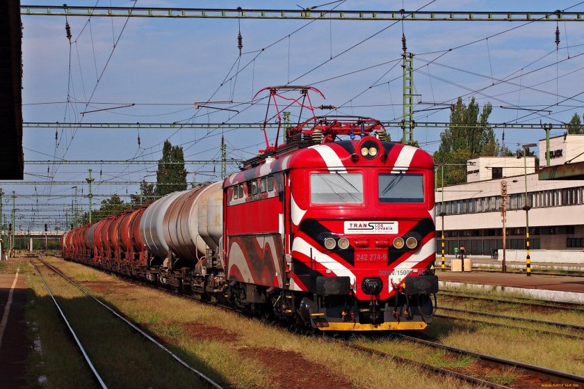 Локомотив электровоз