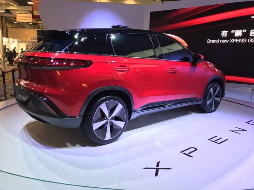 Китайский электромобиль Xpeng g3