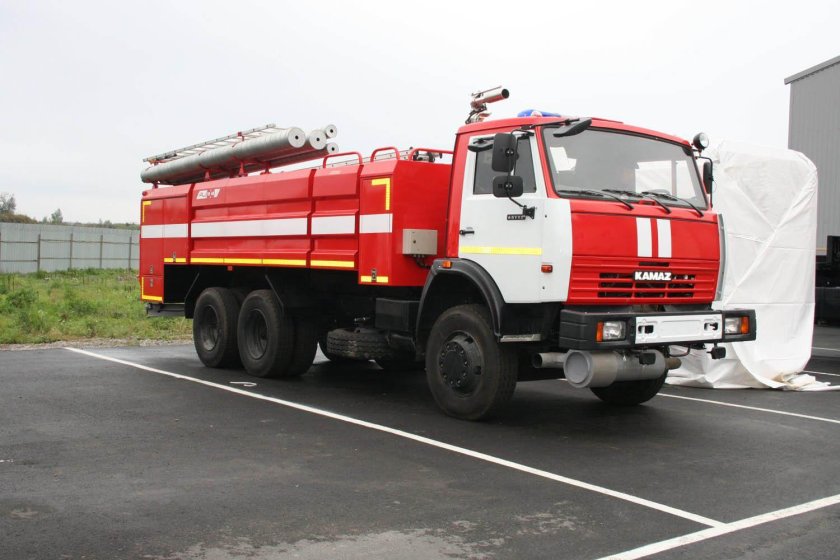 КАМАЗ АЦ 10