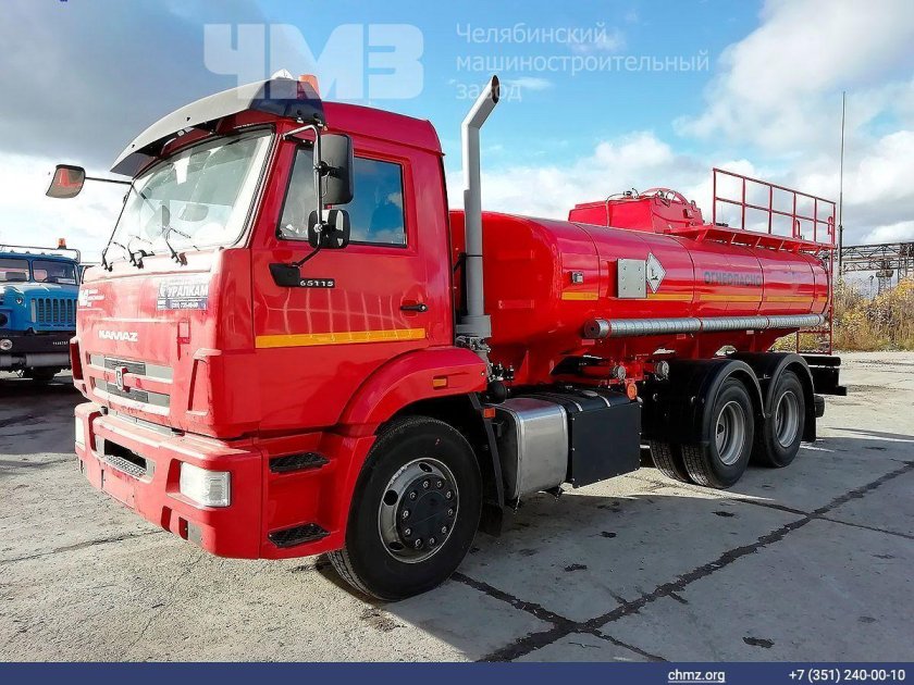 Автоцистерна для нефтепродуктов