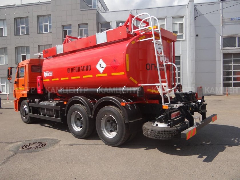 Камаз топливозаправщик