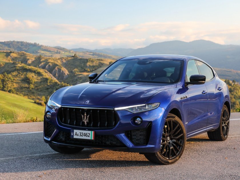 Мазерати Леванте 2021