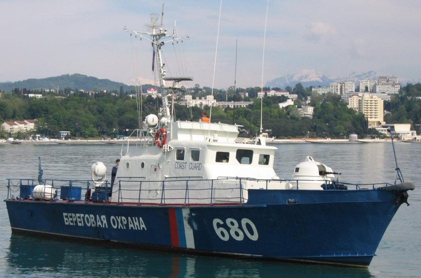 Катер 1400м гриф