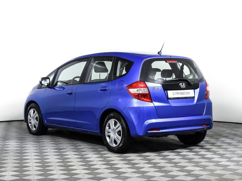 Хонда джаз 2012