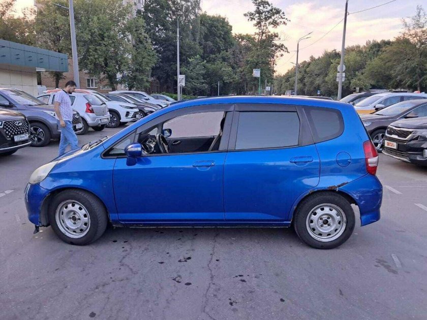 Хонда фит 2005 года