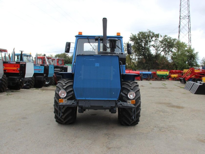 Трактор ХТЗ Т-150