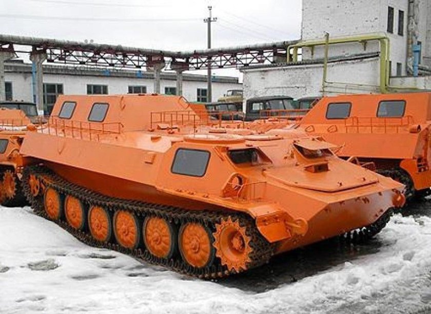 Гусеничный вездеход мтлб