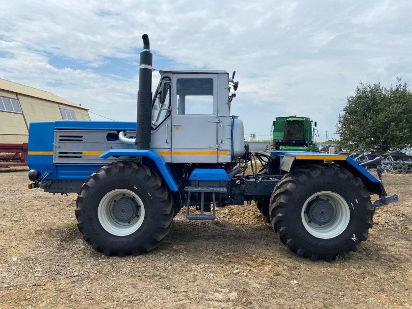 Т 150 трактор