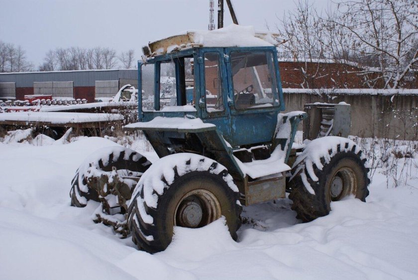 Трактор ХТЗ 16131