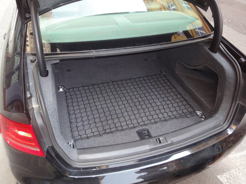 Audi a4 b7 багажник