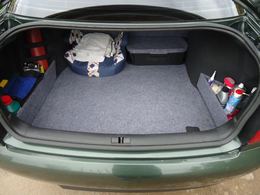 Audi a4 b5 багажник