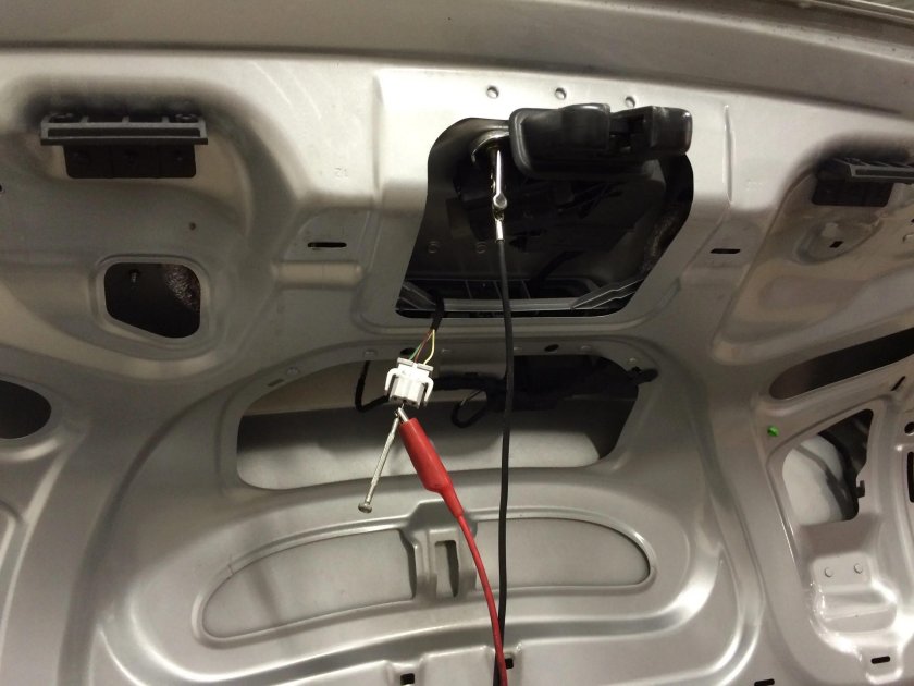 Открытие багажника альмера н16